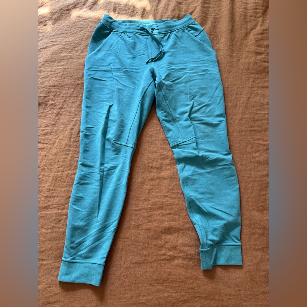 Lululemon joggers-M